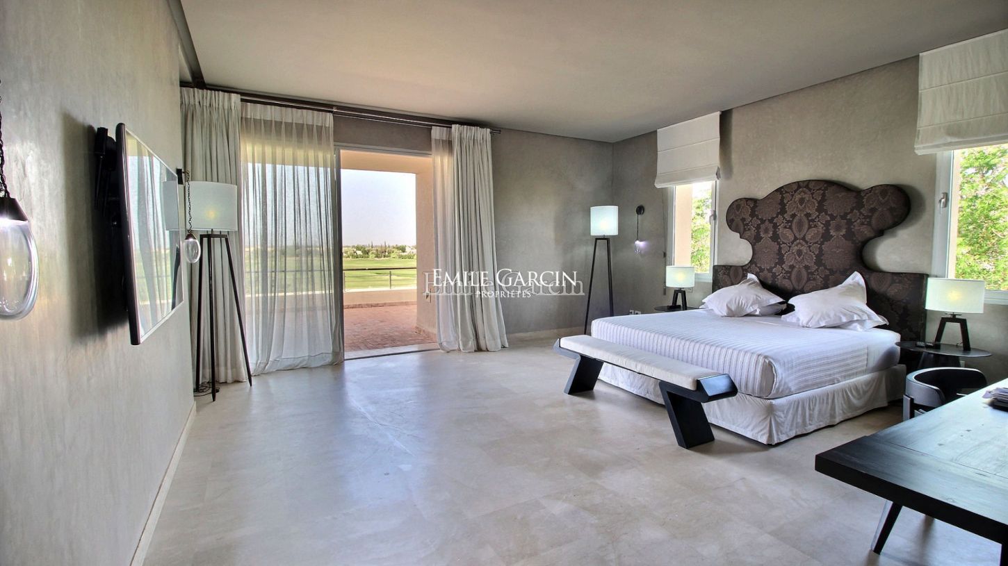 Propriété contemporaine à vendre en première ligne sur le golf d'Al Maaden - Emile Garcin Maroc - Image 8