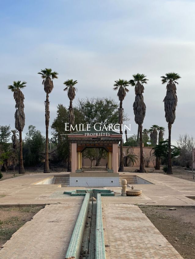 Maison à vendre dans le triangle d'or de Marrakech - Emile Garcin Maroc - Image 1