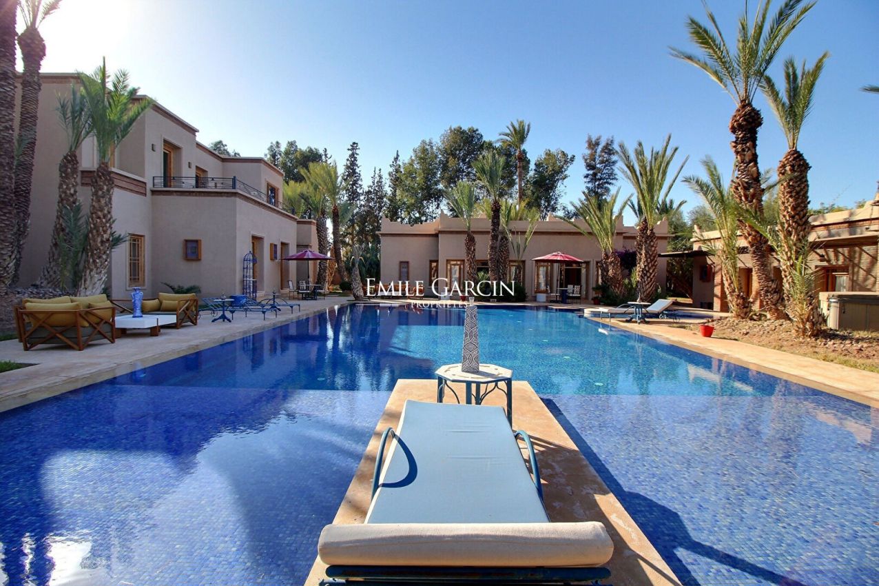 À vendre propriété d'exception à la palmeraie à Marrakech - Emile Garcin Maroc - Image 11