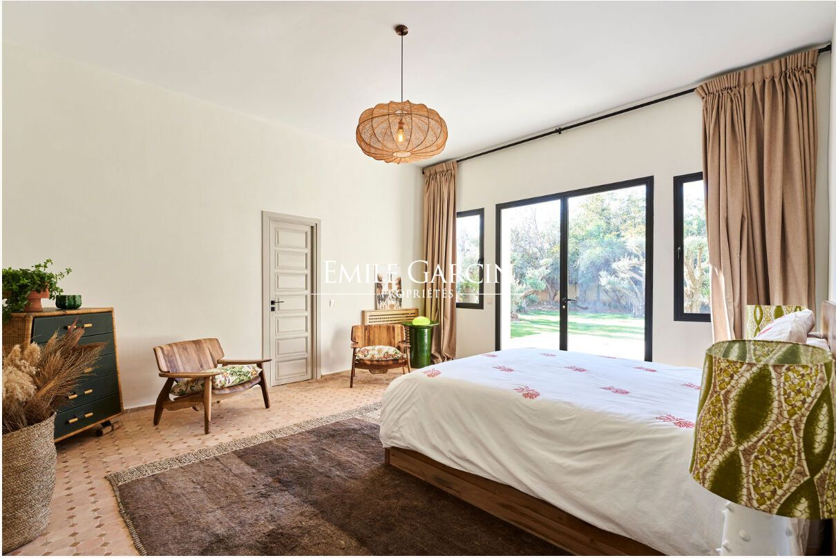 À louer villa chic et charme à 15 minutes de Marrakech - Emile Garcin Maroc - Image 9