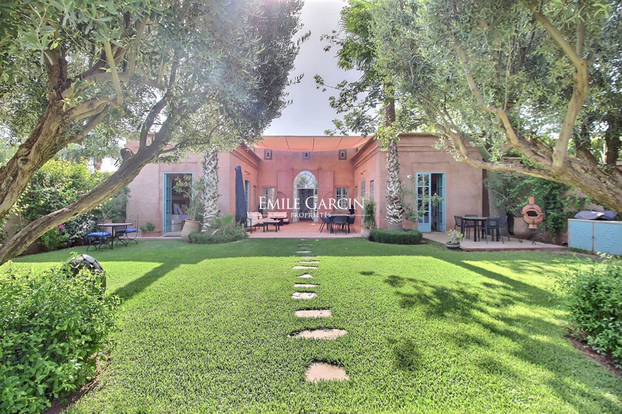 À vendre villa de plain- pied sur la route de Ouarzazate à Marrakech - Emile Garcin Maroc - Image 10