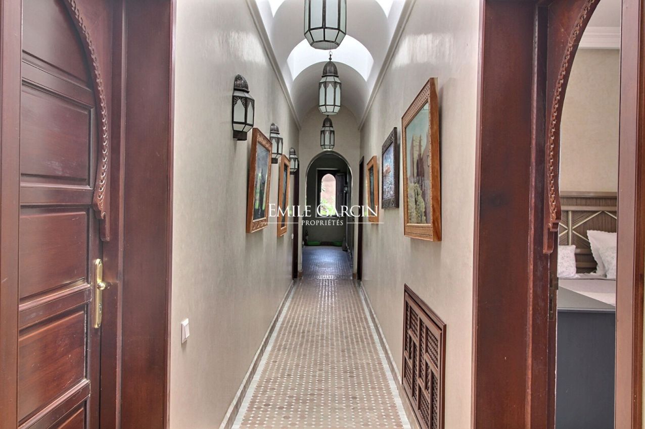 À vendre superbe maison sur le golf d'Amelkis à Marrakech - Emile Garcin Maroc - Image 6