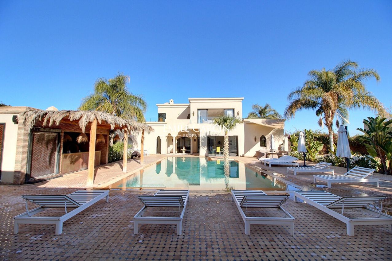 Propriété à vendre à 20 minutes de Marrakech dans  un domaine privé - Emile Garcin Maroc - Image 1