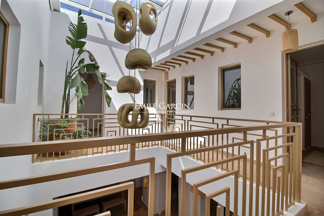 À vendre Riad neuf à proximité  de la place des Ferblantiers à Marrakech - Emile Garcin Maroc - Image 1