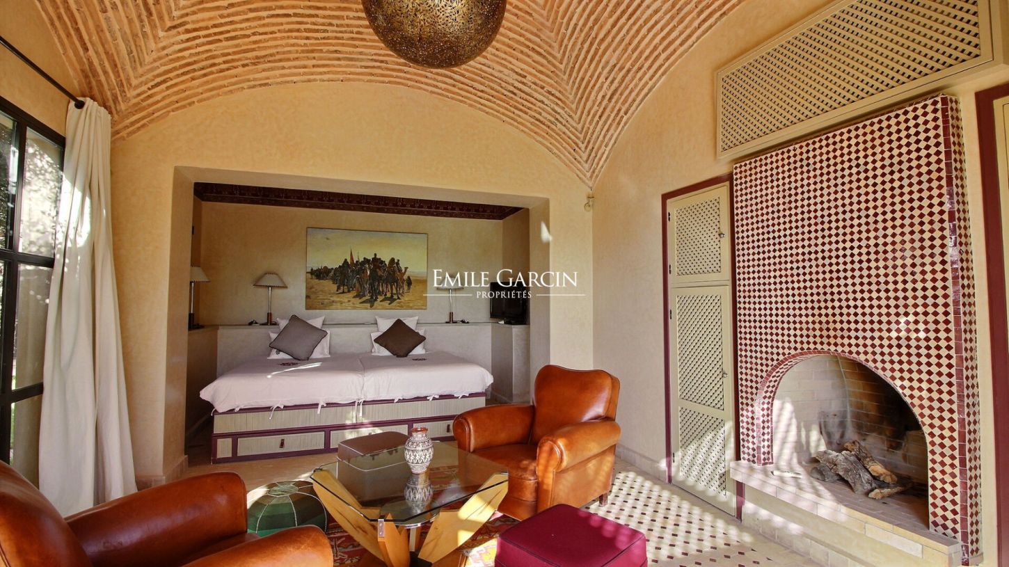 Superbe maison à vendre dans un domaine privé à Marrakech - Emile Garcin Maroc - Image 6