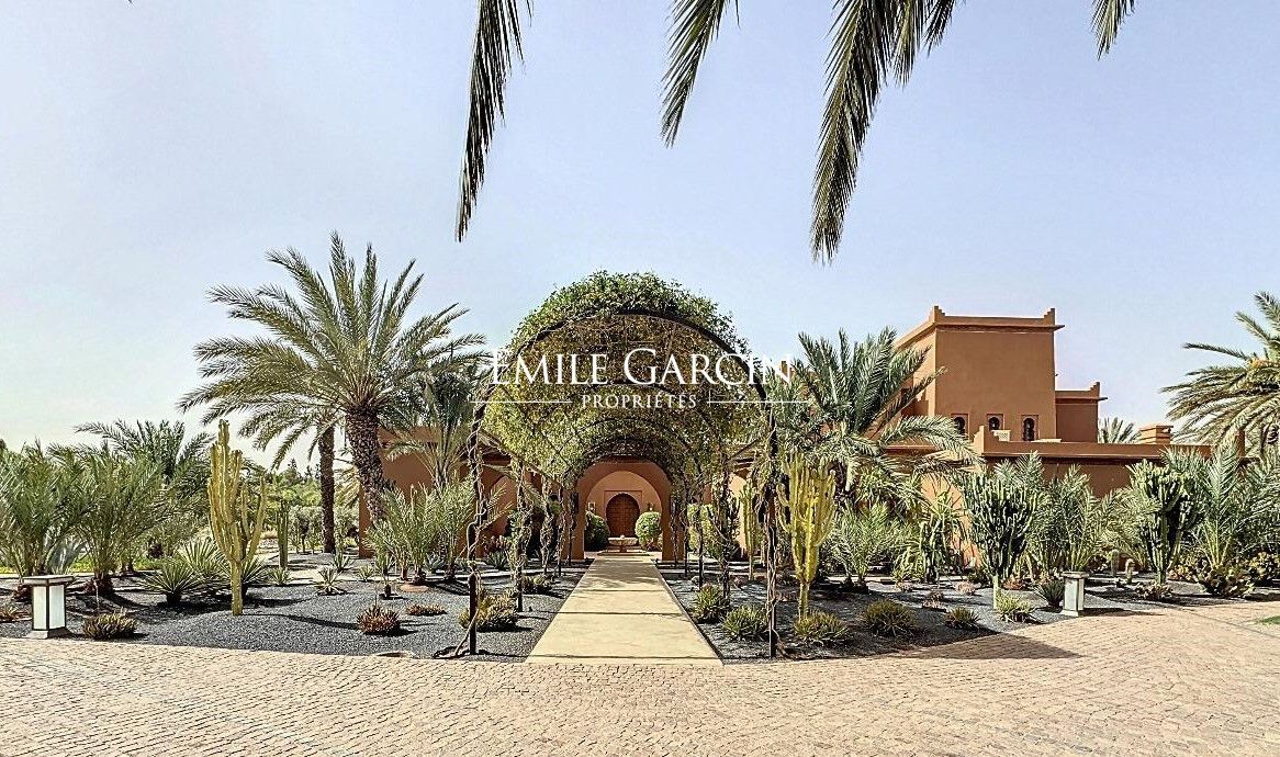 À vendre Palais marocain d'exception dans la Palmeraie de Marrakech - Emile Garcin Maroc - Image 1