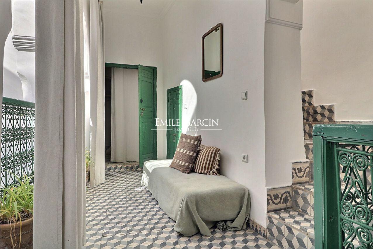 À vendre riad au quartier Riad Laarouss à Marrakech - Emile Garcin Maroc - Image 3