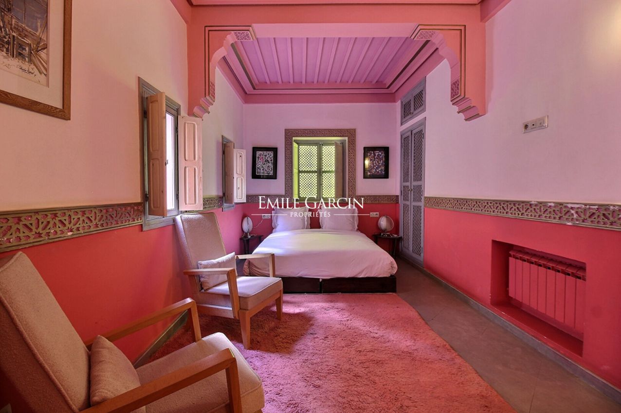 À vendre Riad d'exception idéalement situé dans le quartier de Sidi Mimoune à Marrakech - Emile Garcin Maroc - Image 8