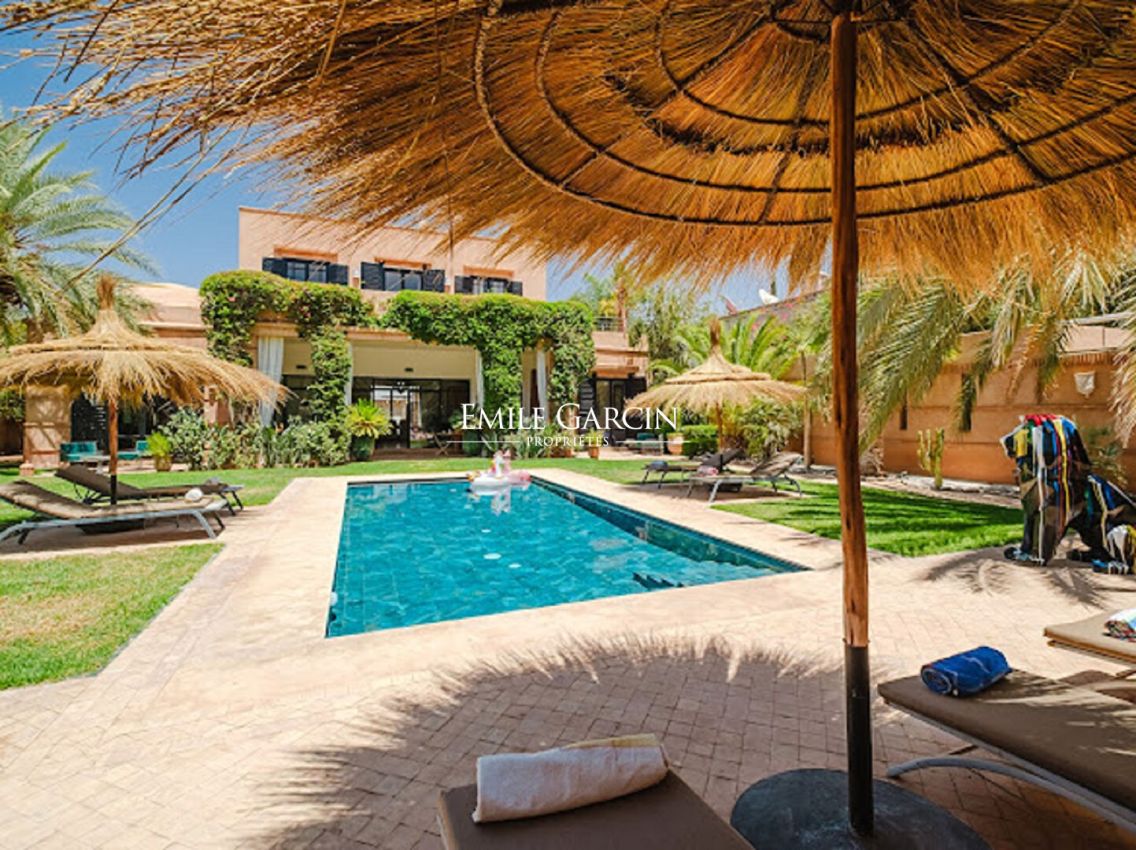 À vendre superbe villa proche des golfs à Marrakech - Emile Garcin Maroc - Image 1