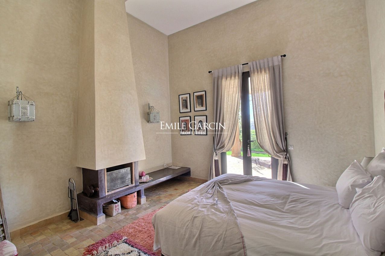 À vendre maison au pied des montagnes de l'Atlas à Marrakech - Emile Garcin Maroc - Image 5