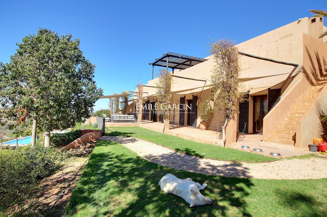 À vendre maison au pied des montagnes de l'Atlas à Marrakech - Emile Garcin Maroc - Image 9