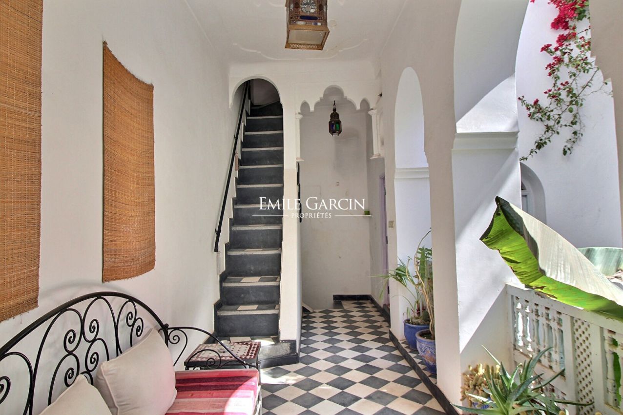 À vendre riad dans le quartier Sidi Benslimane à Marrakech - Emile Garcin Maroc - Image 5