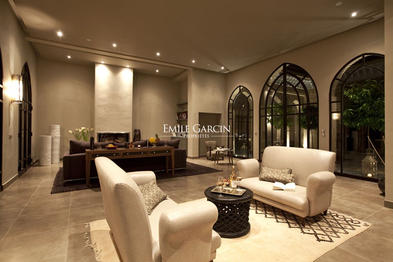 À vendre superbe propriété en front de golf à Marrakech - Emile Garcin Maroc - Image 3