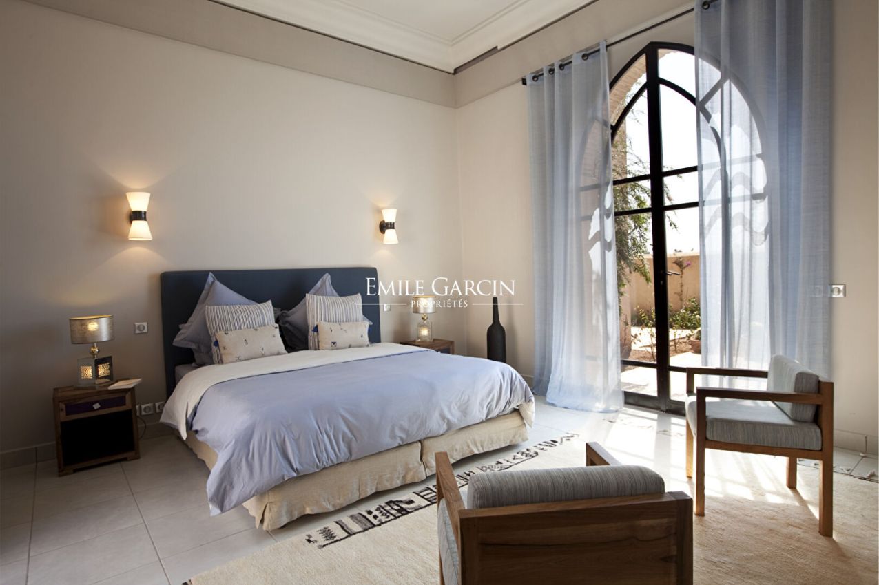 À vendre superbe propriété en front de golf à Marrakech - Emile Garcin Maroc - Image 5