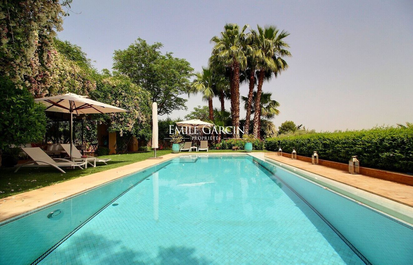 Rare, villa à vendre en front de golf à Marrakech - Emile Garcin Maroc - Image 11