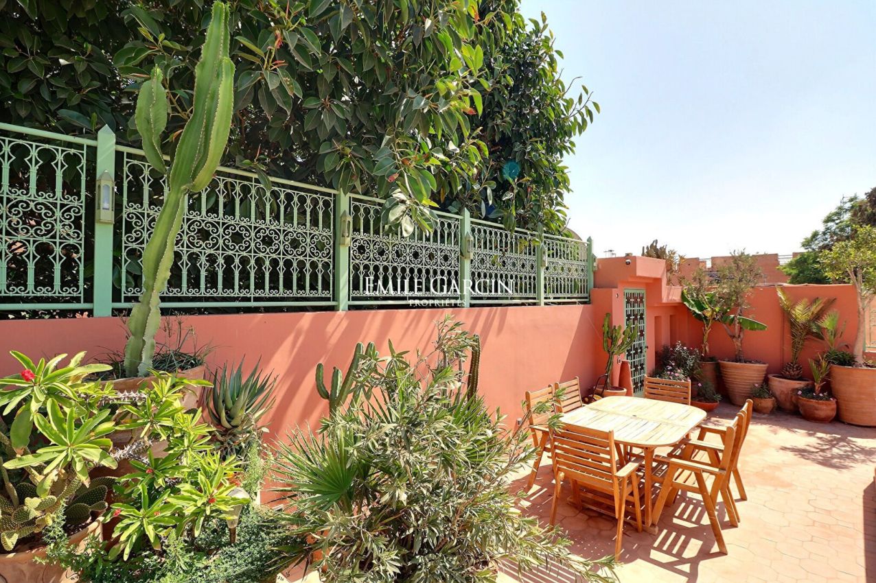 À vendre riad dans le quartier de la Bahia à  Marrakech - Emile Garcin Maroc - Image 16