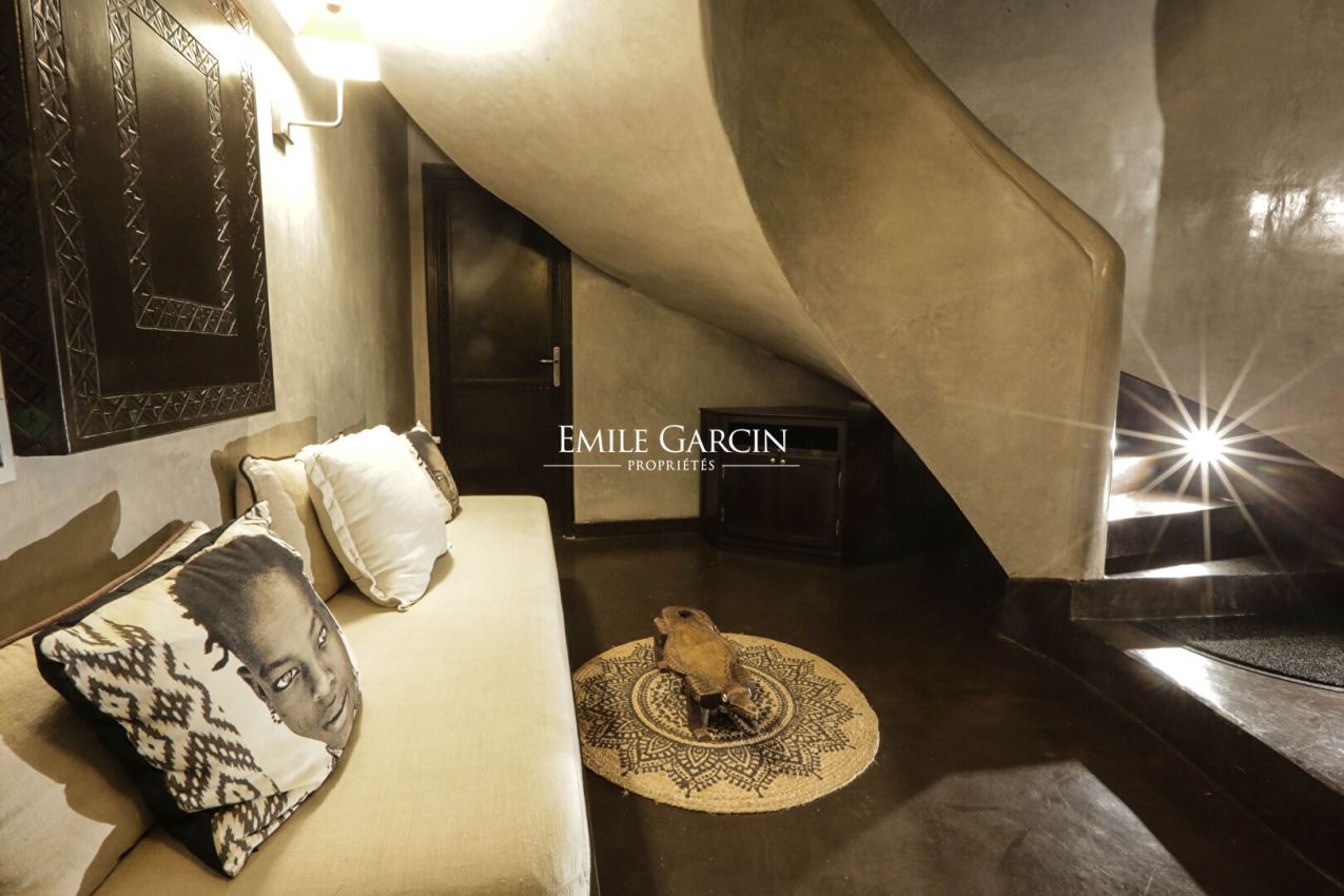 Très belle propriété située à quelques minutes du centre-ville et de la médina à Marrakech - Emile Garcin Maroc - Image 9