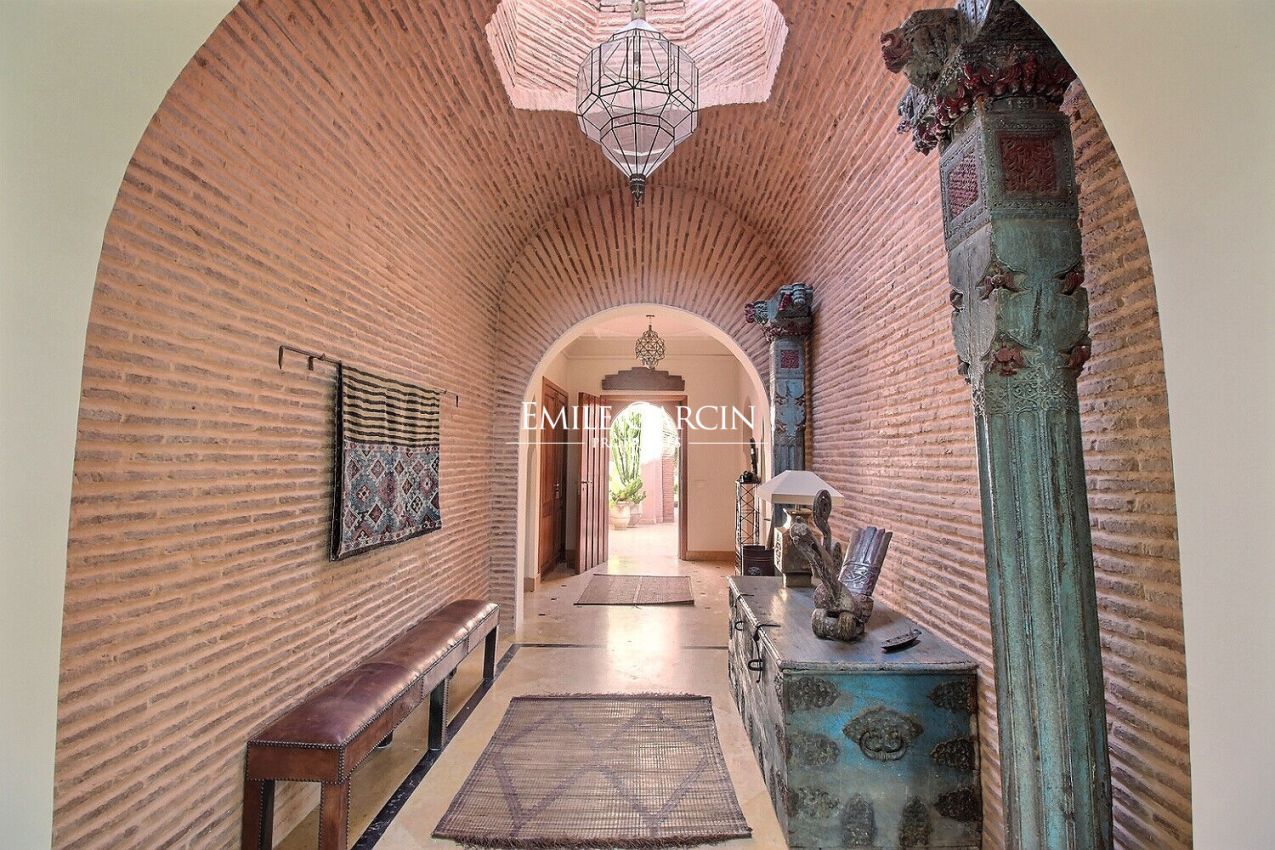 Villa à vendre au coeur d'Amelkis 1 à Marrakech - Emile Garcin Maroc - Image 2