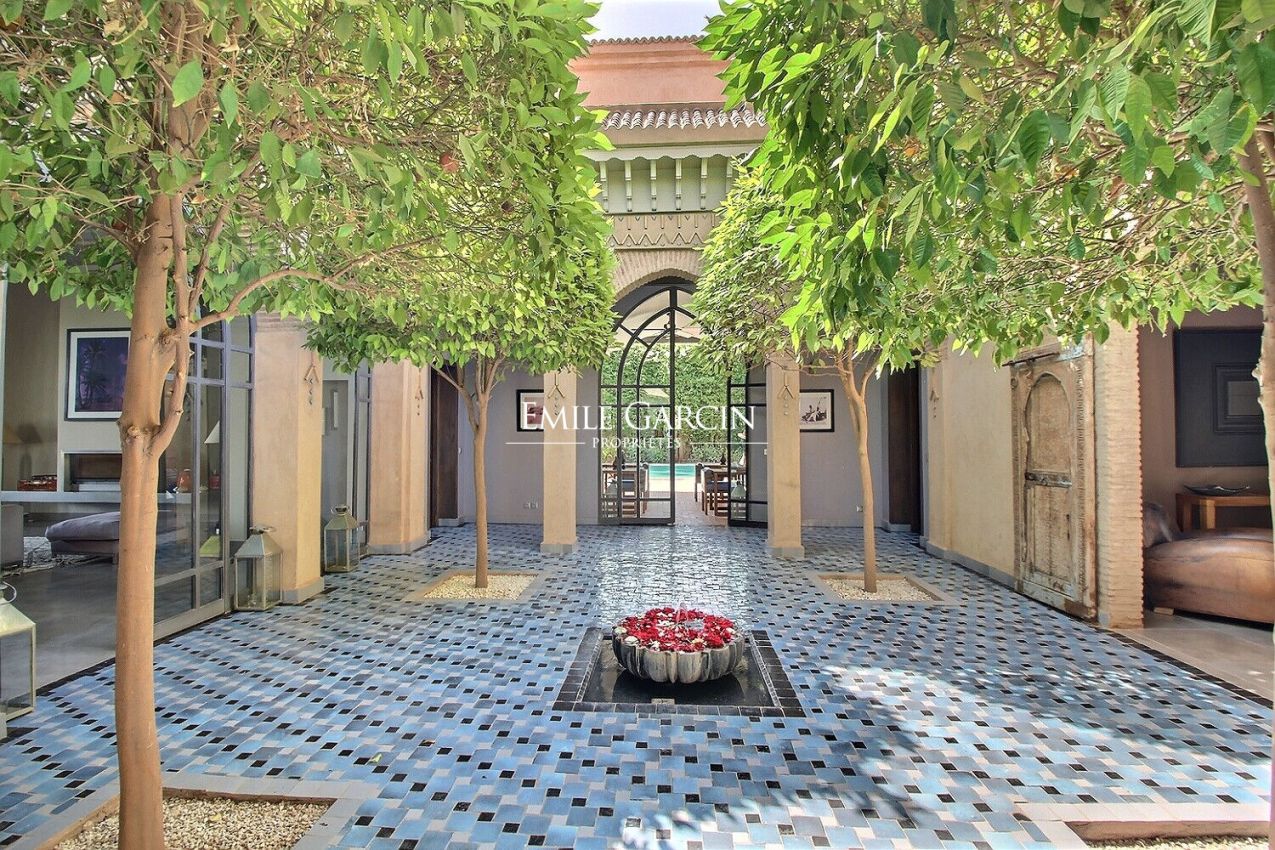 À vendre superbe propriété en front de golf à Marrakech - Emile Garcin Maroc - Image 2