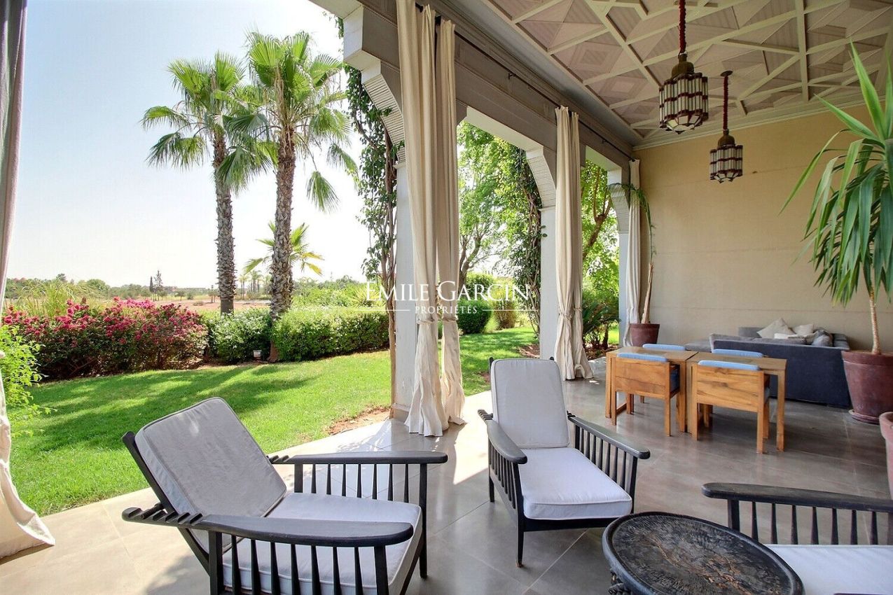 À vendre superbe propriété en front de golf à Marrakech - Emile Garcin Maroc - Image 13
