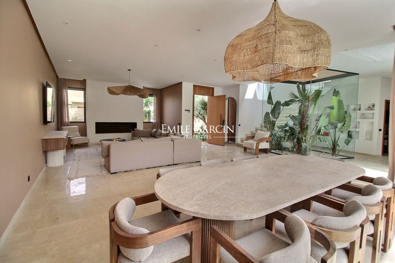 À vendre villa moderne dans un domaine privé sur la route de l'Ourika à Marrakech - Emile Garcin Maroc - Image 2