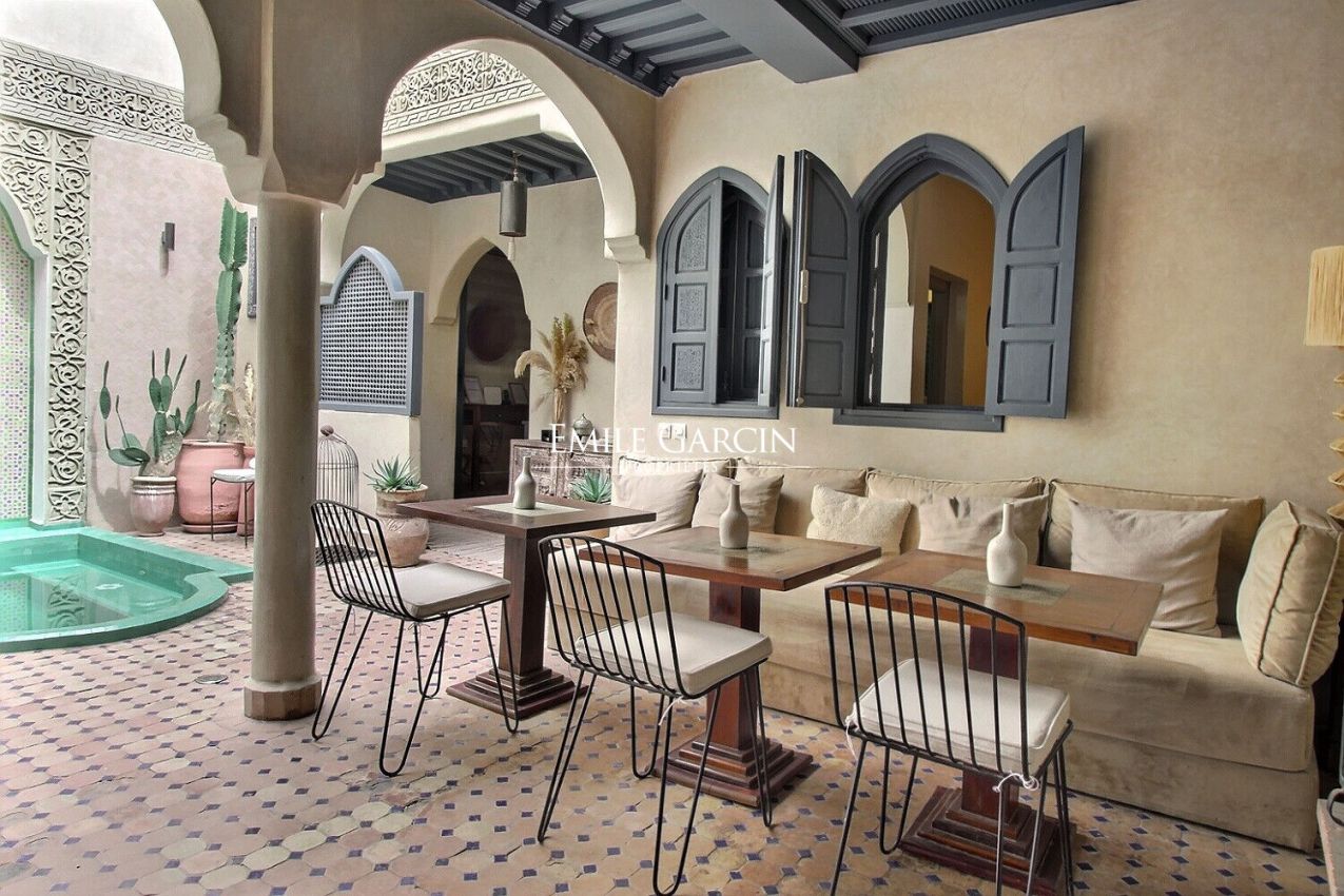 À vendre maison d'hôtes dans le quartier de la Kasbah à Marrakech - Emile Garcin Maroc - Image 2