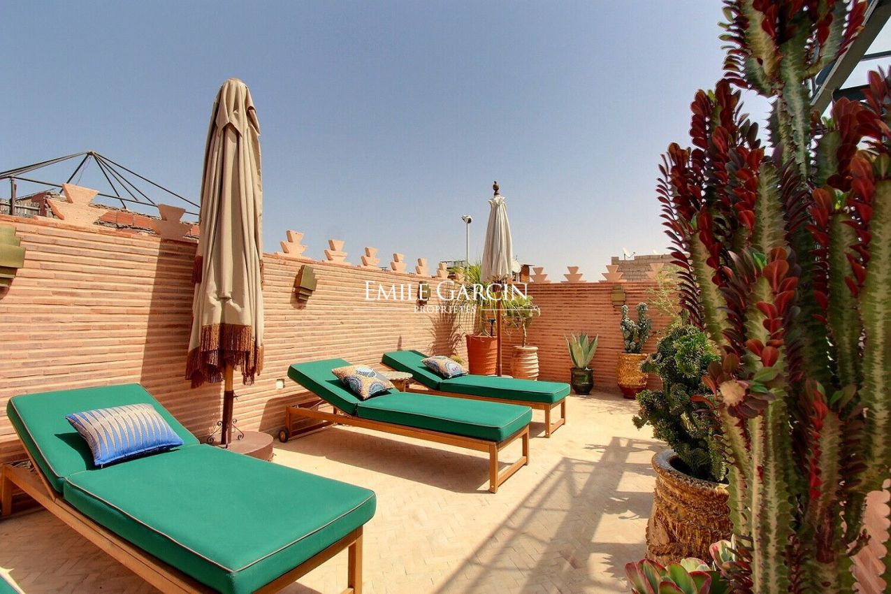 À vendre Riad dans le quartier de la Kasbah à Marrakech - Emile Garcin Maroc - Image 11