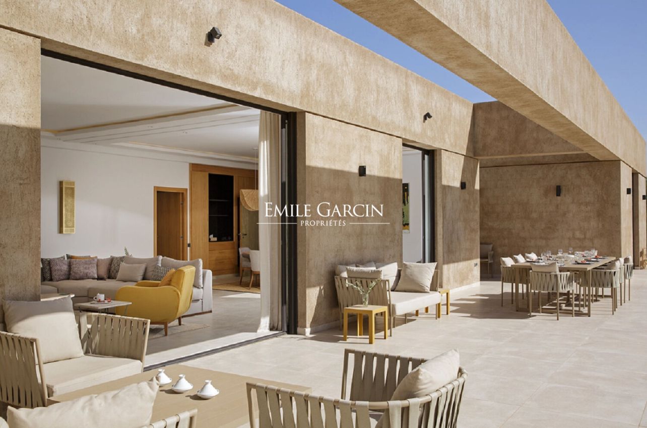 À vendre villa de plain-pied sur la route de l'Ourika à Marrakech - Emile Garcin Maroc - Image 10