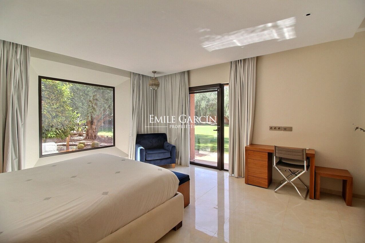À vendre villa d'exception au coeur du domaine Royal Plam à Marrakech - Emile Garcin Maroc - Image 6