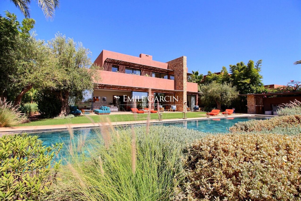 À vendre Villa d'exception en front de golf à Marrakech - Emile Garcin Maroc - Image 1