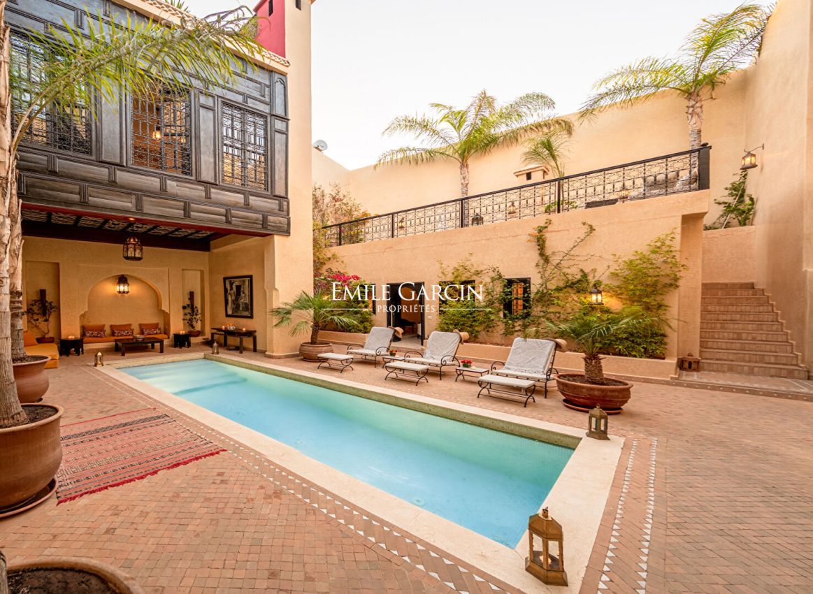 À vendre maison d'hôtes dans le quartier de la Kasbah à Marrakech - Emile Garcin Maroc - Image 1