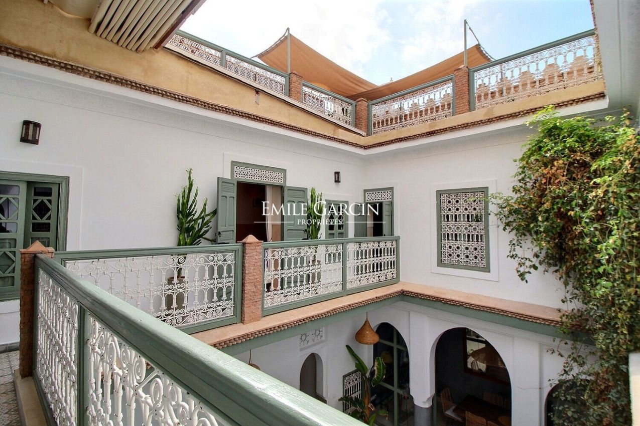 À vendre riad à Place des Épices à Marrakech - Emile Garcin Maroc - Image 1